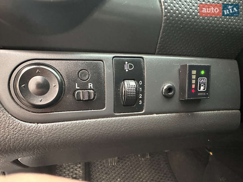 Седан Chevrolet Aveo 2007 в Києві