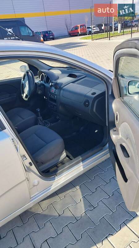Хэтчбек Chevrolet Aveo 2007 в Львове фото 17 Хэтчбек Chevrolet Aveo 2007 в Львове