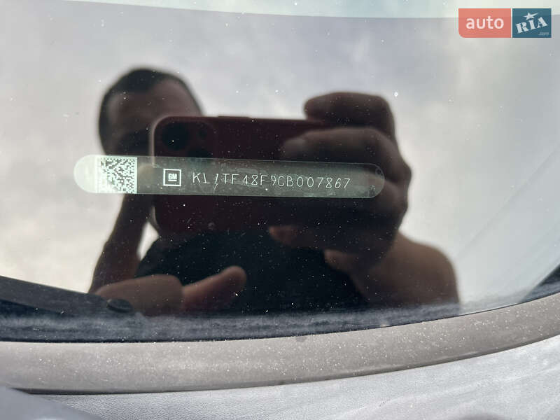 Хэтчбек Chevrolet Aveo 2012 в Киеве