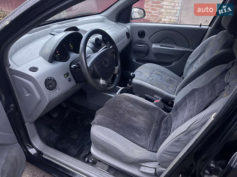 Седан Chevrolet Aveo 2005 в Киеве фото 10 Седан Chevrolet Aveo 2005 в Киеве