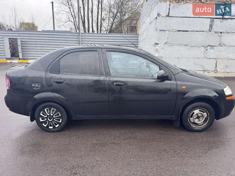 Седан Chevrolet Aveo 2005 в Киеве фото 6 Седан Chevrolet Aveo 2005 в Киеве