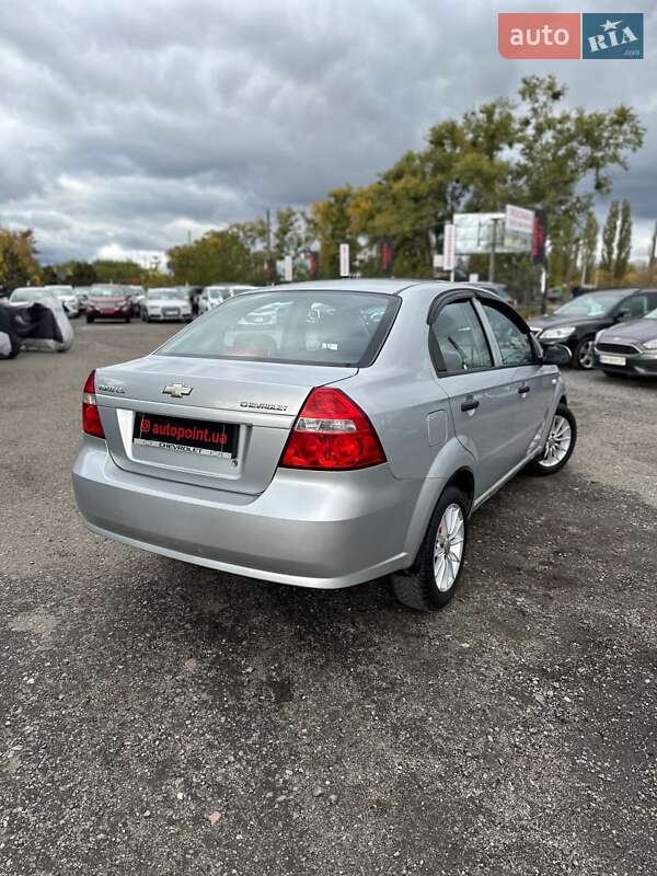 Седан Chevrolet Aveo 2007 в Белогородке