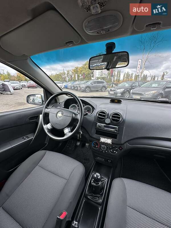 Седан Chevrolet Aveo 2007 в Белогородке