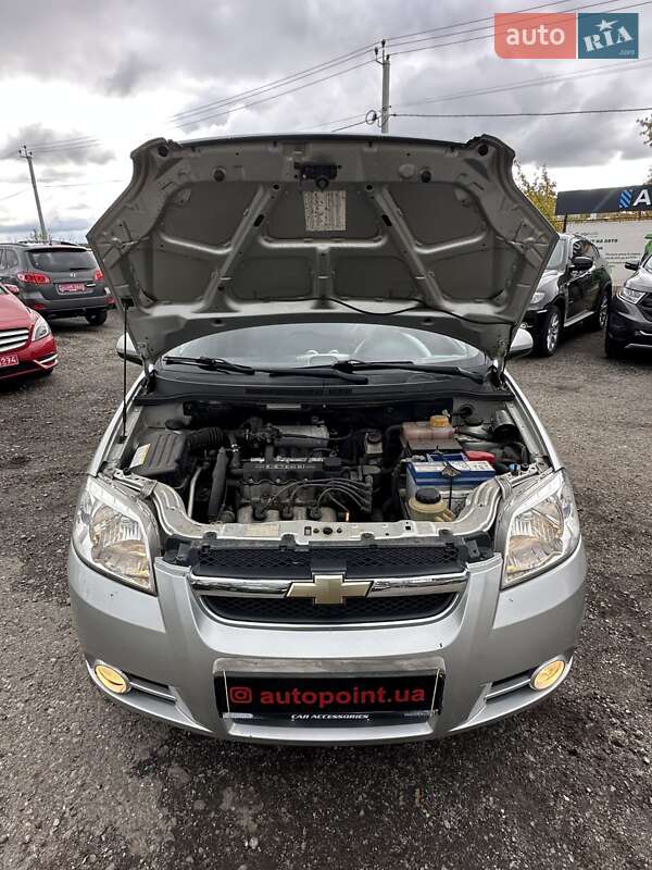 Седан Chevrolet Aveo 2007 в Белогородке