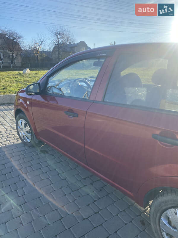 Седан Chevrolet Aveo 2008 в Чорткове