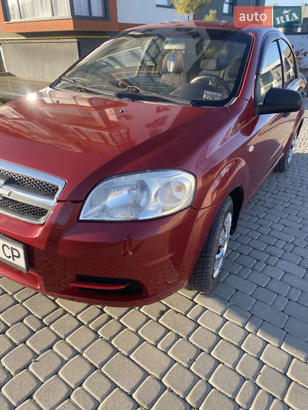 Седан Chevrolet Aveo 2008 в Чорткове