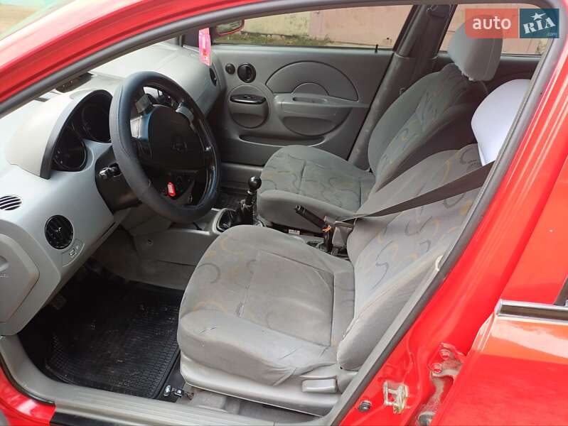 Седан Chevrolet Aveo 2004 в Житомире
