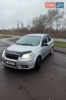 Седан Chevrolet Aveo 2008 в Гребенке