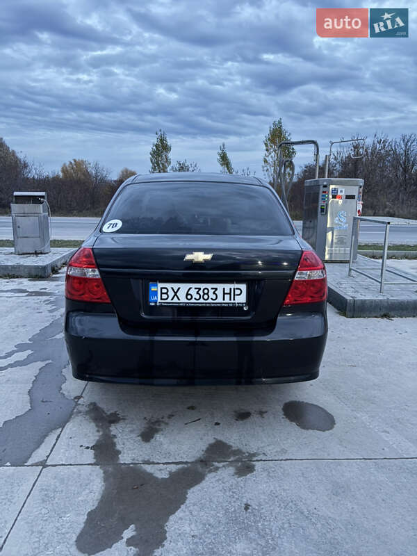 Седан Chevrolet Aveo 2008 в Кам'янець-Подільському