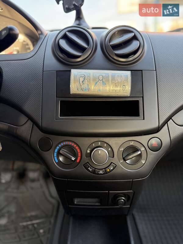 Седан Chevrolet Aveo 2008 в Киеве фото 12 Седан Chevrolet Aveo 2008 в Киеве