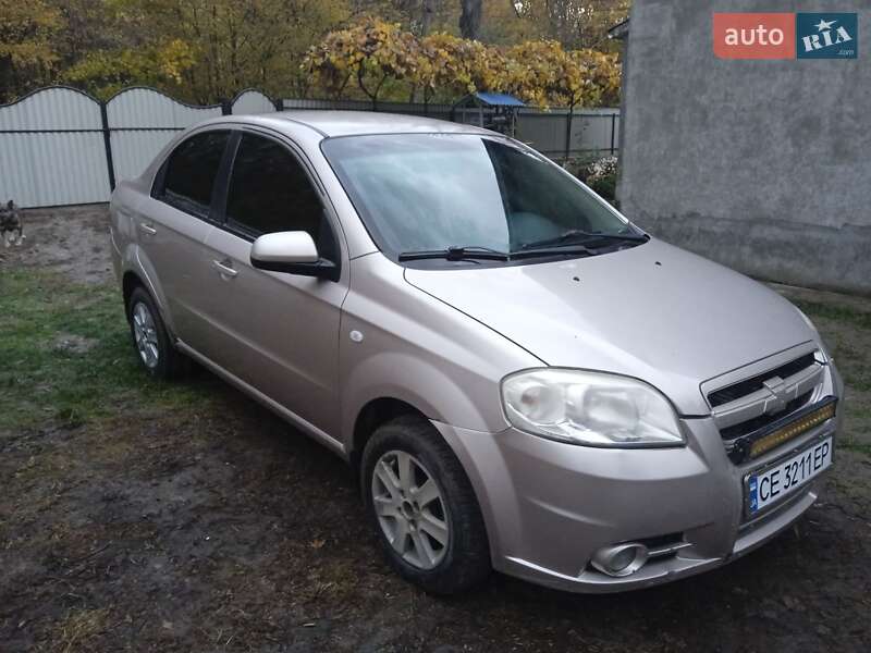 Седан Chevrolet Aveo 2008 в Сокирянах