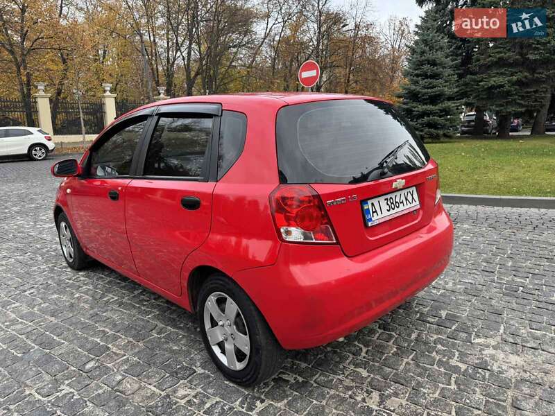 Хэтчбек Chevrolet Aveo 2008 в Днепре