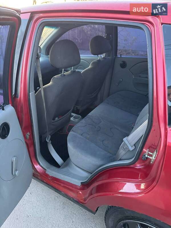 Хэтчбек Chevrolet Aveo 2005 в Николаеве фото 8 Хэтчбек Chevrolet Aveo 2005 в Николаеве