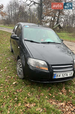 Хэтчбек Chevrolet Aveo 2006 в Полонном