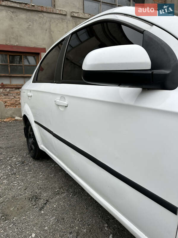 Седан Chevrolet Aveo 2008 в Полтаве фото 4 Седан Chevrolet Aveo 2008 в Полтаве