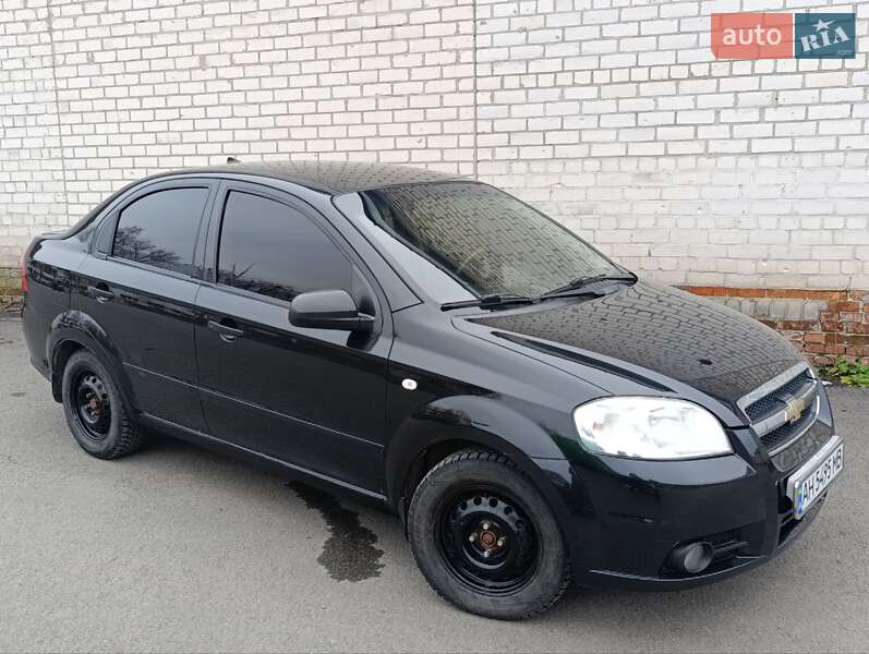 Седан Chevrolet Aveo 2008 в Харькове