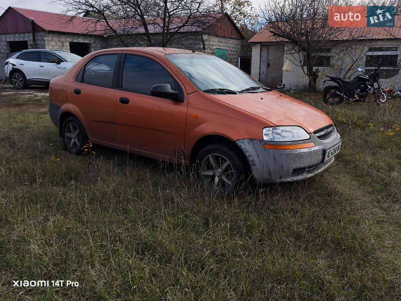 Седан Chevrolet Aveo 2005 в Павлограде