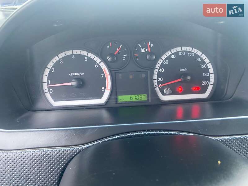 Седан Chevrolet Aveo 2006 в Киеве фото 8 Седан Chevrolet Aveo 2006 в Киеве