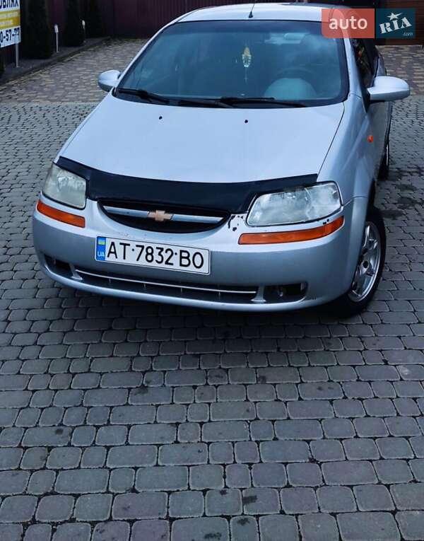 Седан Chevrolet Aveo 2005 в Надворной