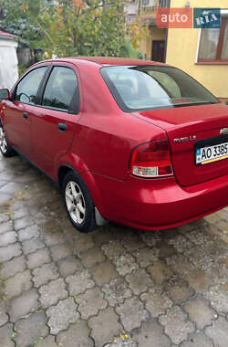 Седан Chevrolet Aveo 2005 в Ужгороді