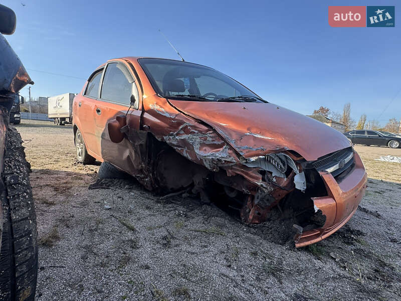 Седан Chevrolet Aveo 2006 в Кропивницком