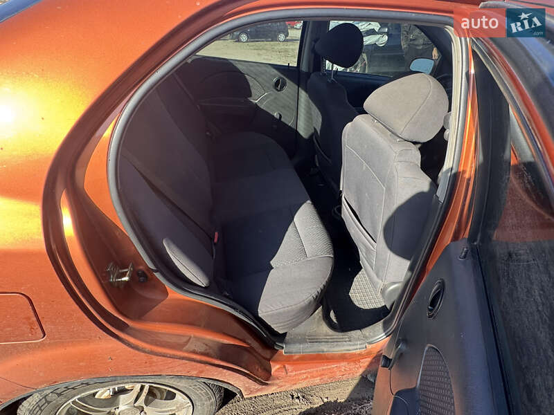 Седан Chevrolet Aveo 2006 в Кропивницком