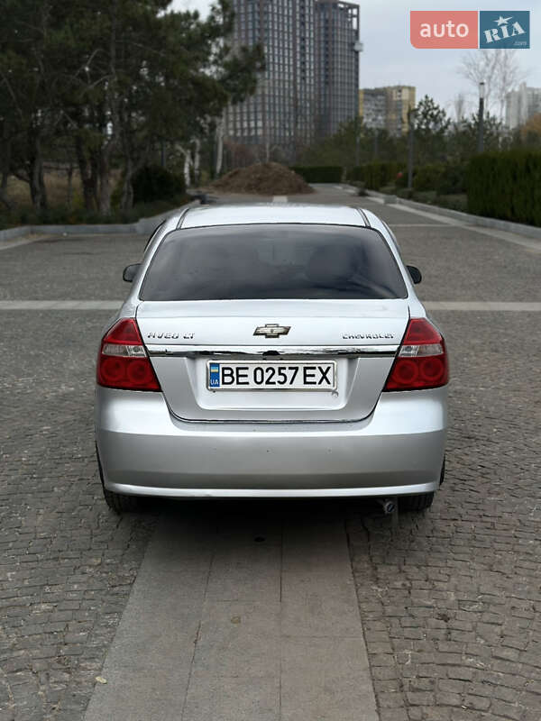Седан Chevrolet Aveo 2008 в Днепре