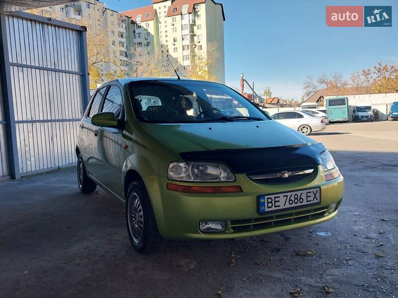 Хэтчбек Chevrolet Aveo 2005 в Николаеве