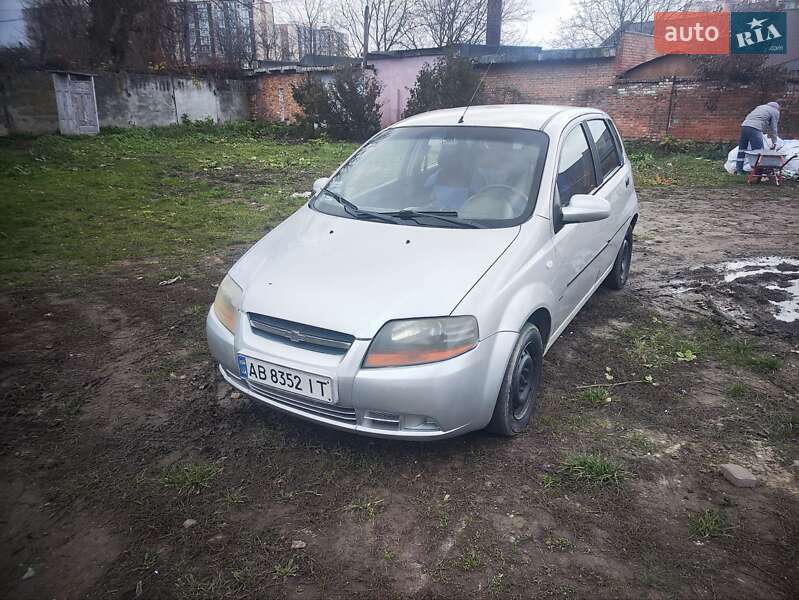 Хэтчбек Chevrolet Aveo 2005 в Виннице