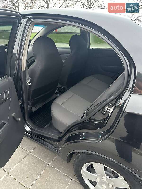 Седан Chevrolet Aveo 2008 в Світловодську