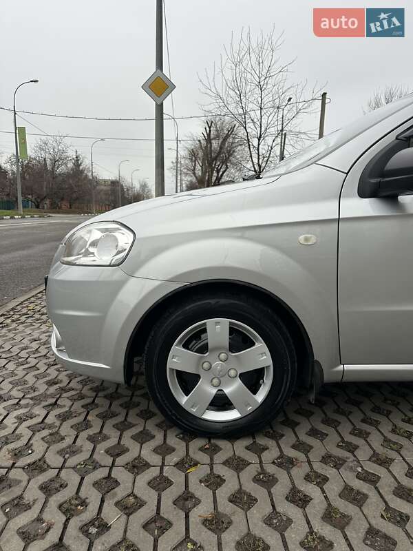Седан Chevrolet Aveo 2008 в Харкові