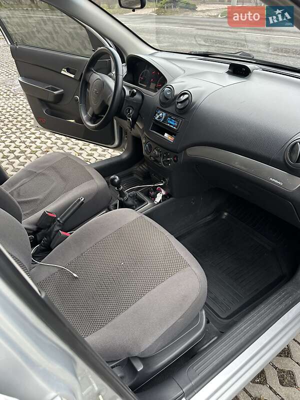 Седан Chevrolet Aveo 2008 в Харкові