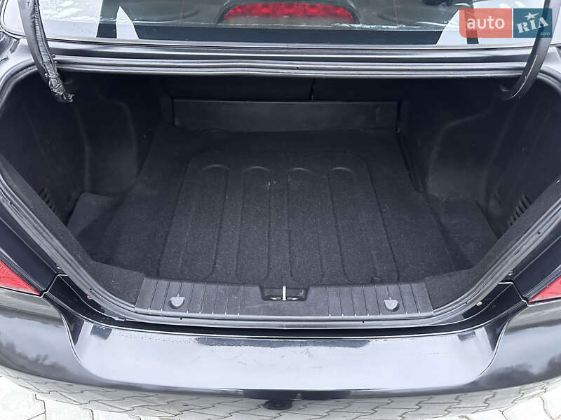 Седан Chevrolet Aveo 2006 в Врадиевке