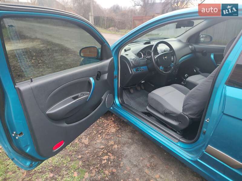 Хэтчбек Chevrolet Aveo 2008 в Ахтырке фото 10 Хэтчбек Chevrolet Aveo 2008 в Ахтырке