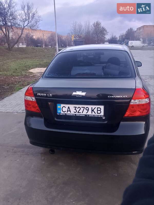 Седан Chevrolet Aveo 2008 в Ватутино