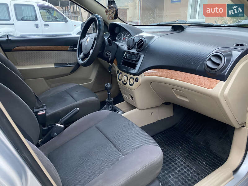 Седан Chevrolet Aveo 2008 в Каменец-Подольском