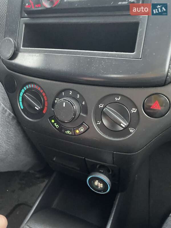 Седан Chevrolet Aveo 2008 в Києві фото 7 Седан Chevrolet Aveo 2008 в Києві