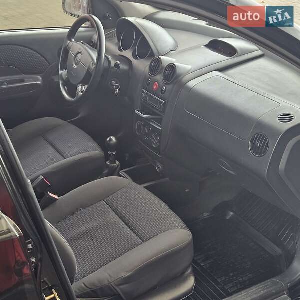 Хэтчбек Chevrolet Aveo 2006 в Одессе