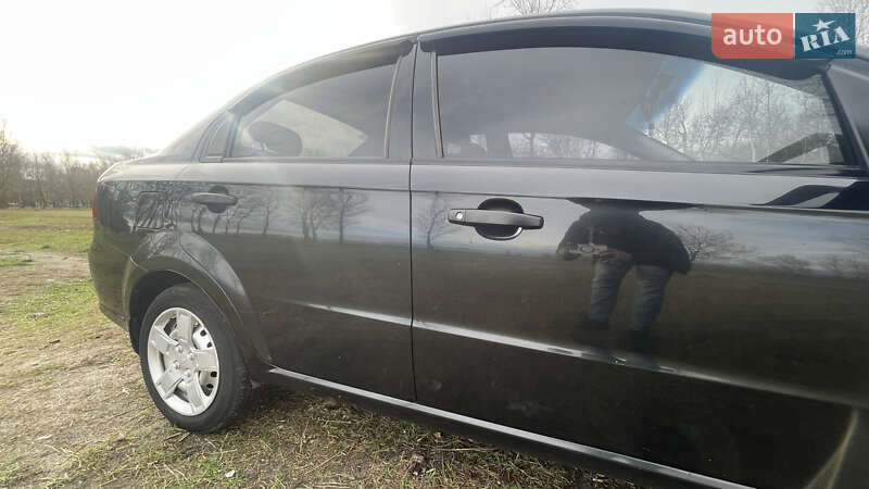 Седан Chevrolet Aveo 2010 в Черкассах