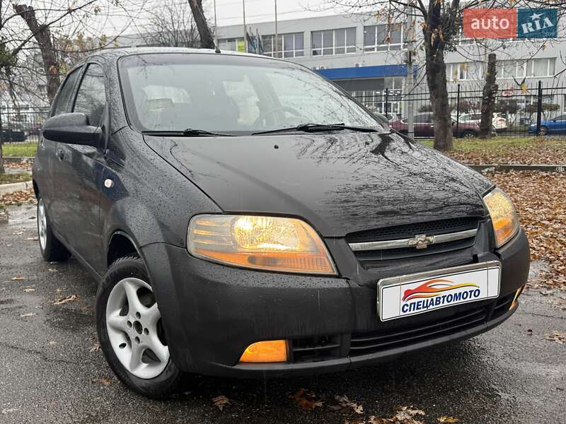 Хэтчбек Chevrolet Aveo 2006 в Киеве