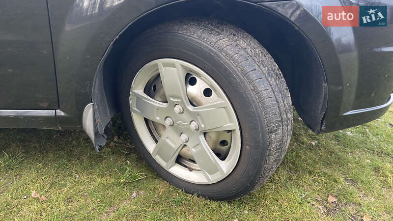 Седан Chevrolet Aveo 2010 в Черкассах