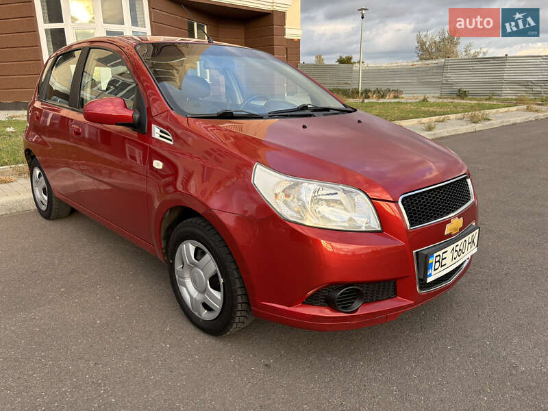 Хэтчбек Chevrolet Aveo 2009 в Николаеве