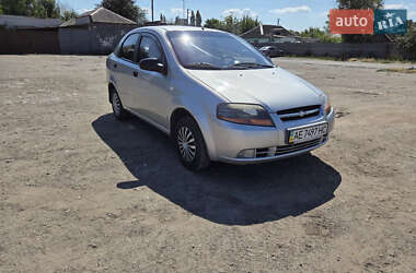 Седан Chevrolet Aveo 2005 в Днепре