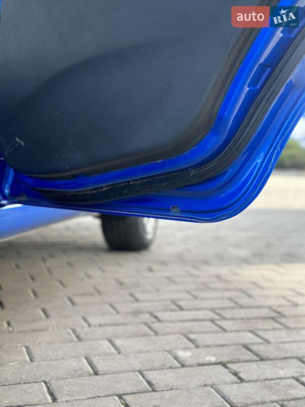 Хэтчбек Chevrolet Aveo 2011 в Павлограде