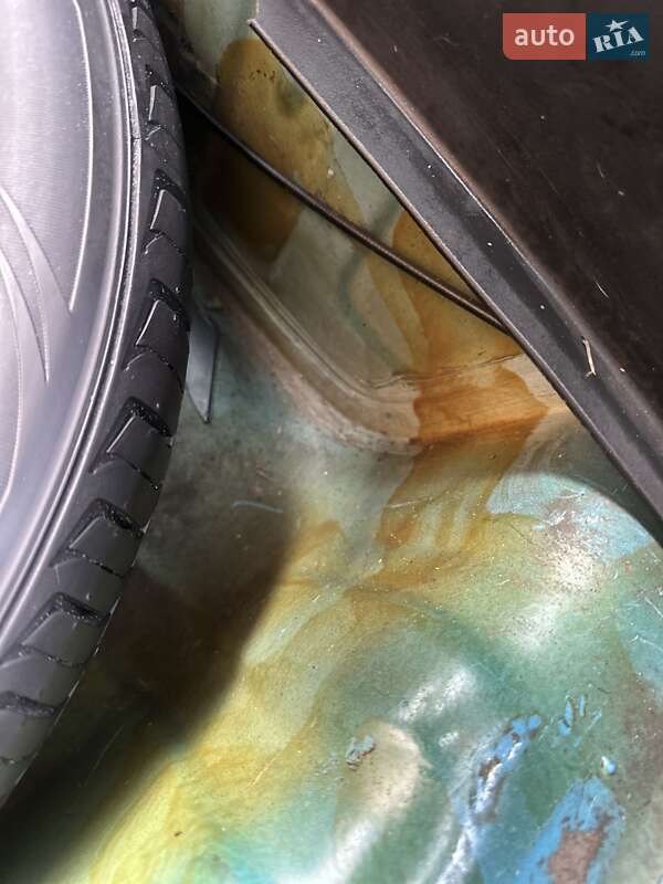 Хэтчбек Chevrolet Aveo 2011 в Павлограде