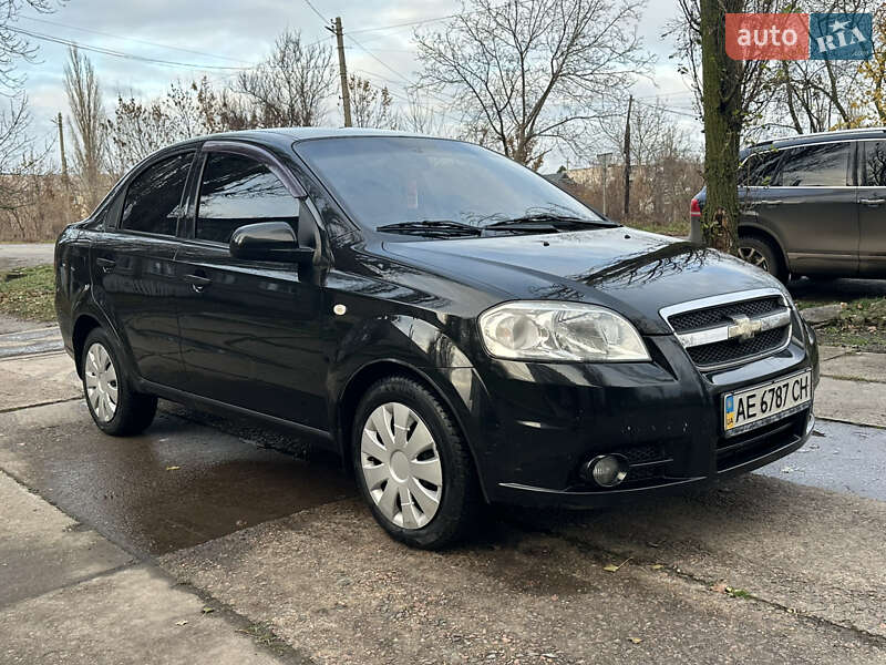 Седан Chevrolet Aveo 2008 в Новом Буге