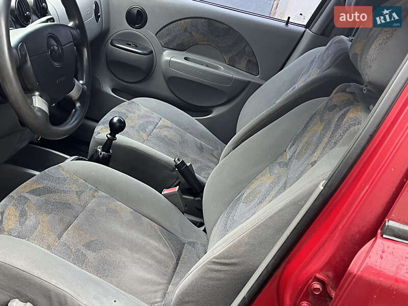 Хэтчбек Chevrolet Aveo 2005 в Кицмани