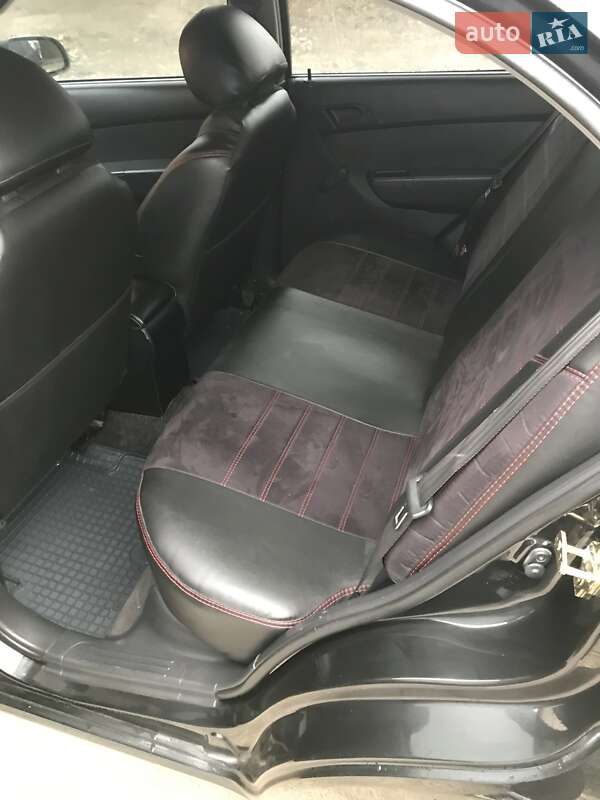 Седан Chevrolet Aveo 2006 в Городке