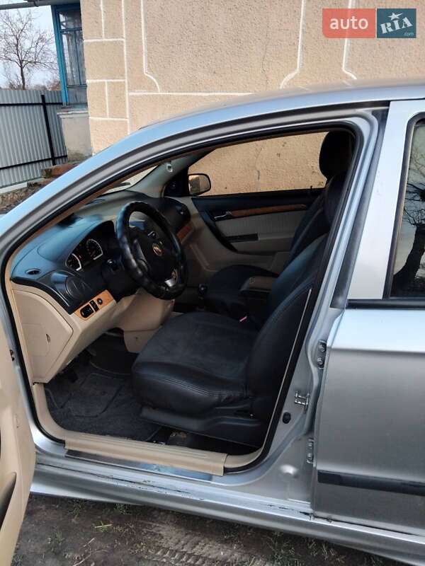 Седан Chevrolet Aveo 2008 в Тернополе