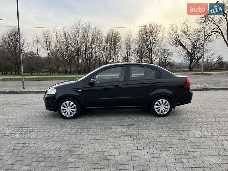 Седан Chevrolet Aveo 2007 в Запорожье